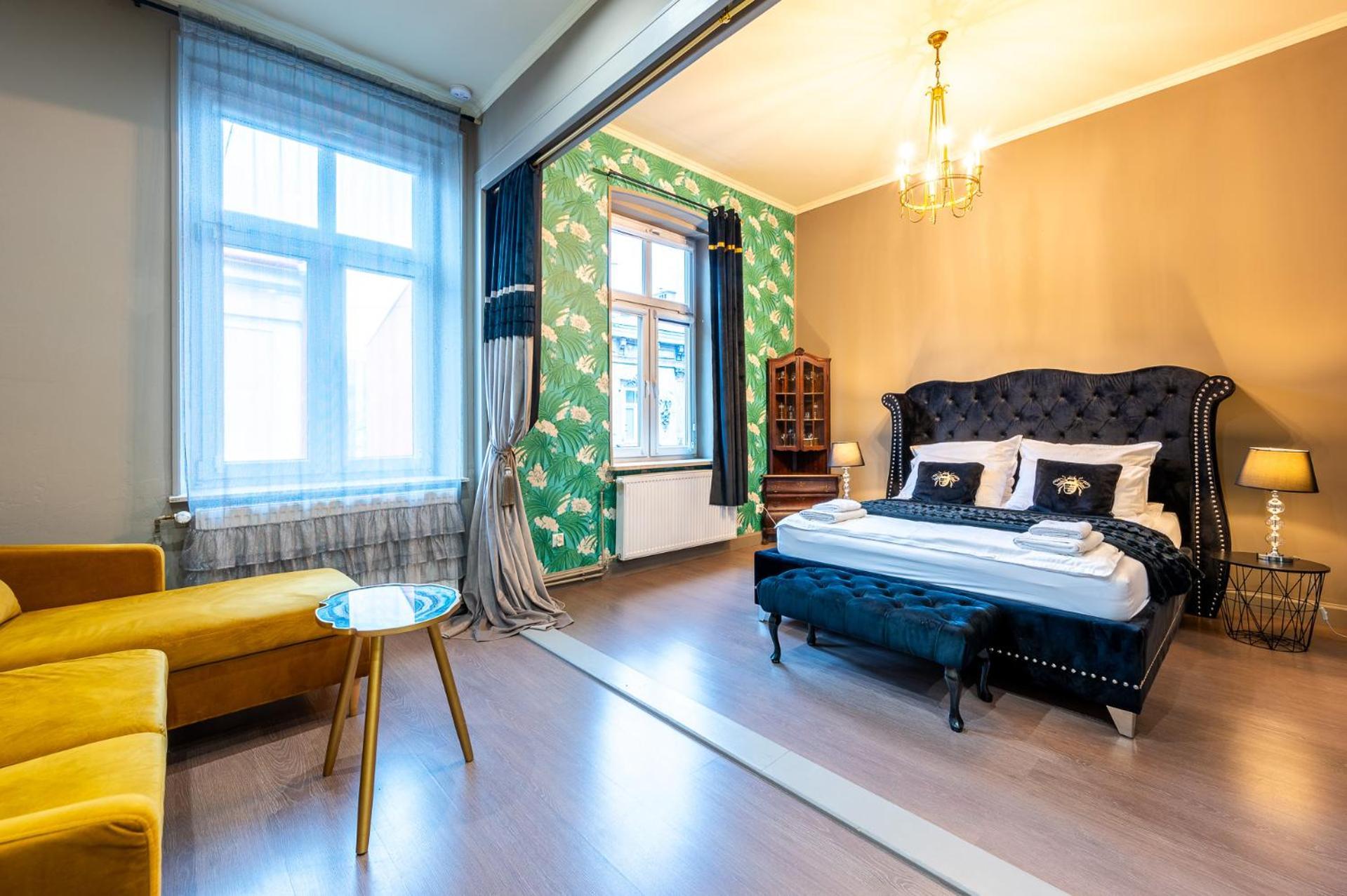 Apartamenty Przy Dworcu Пжемысл Экстерьер фото